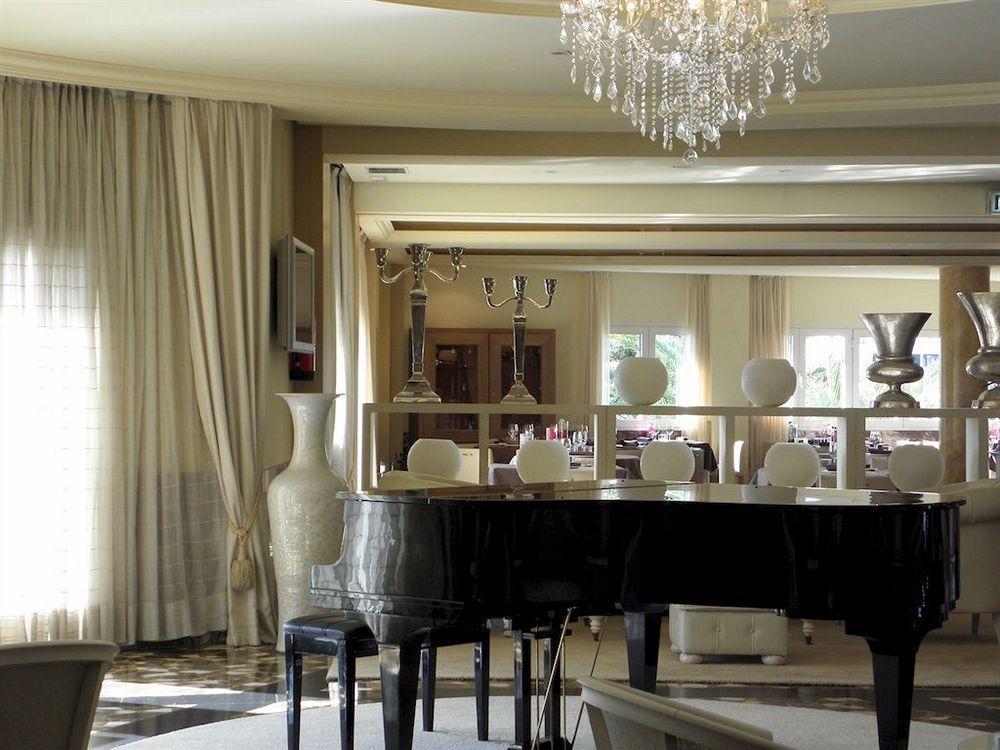 Ohtels Gran Hotel Almería