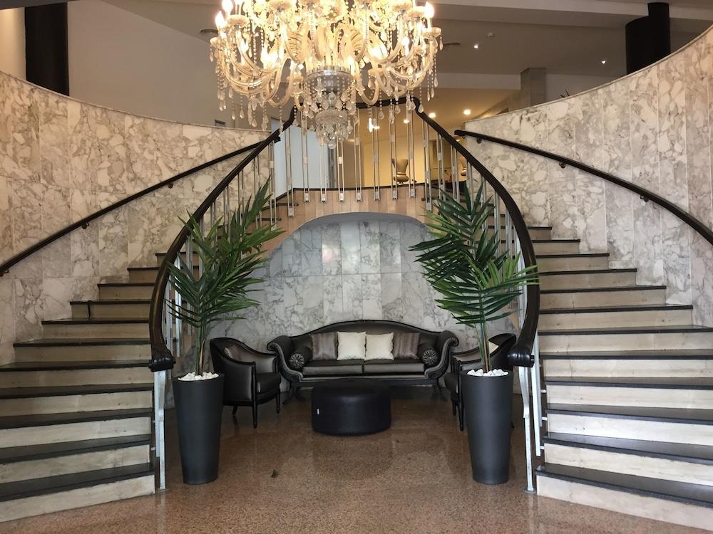 Ohtels Gran Hotel