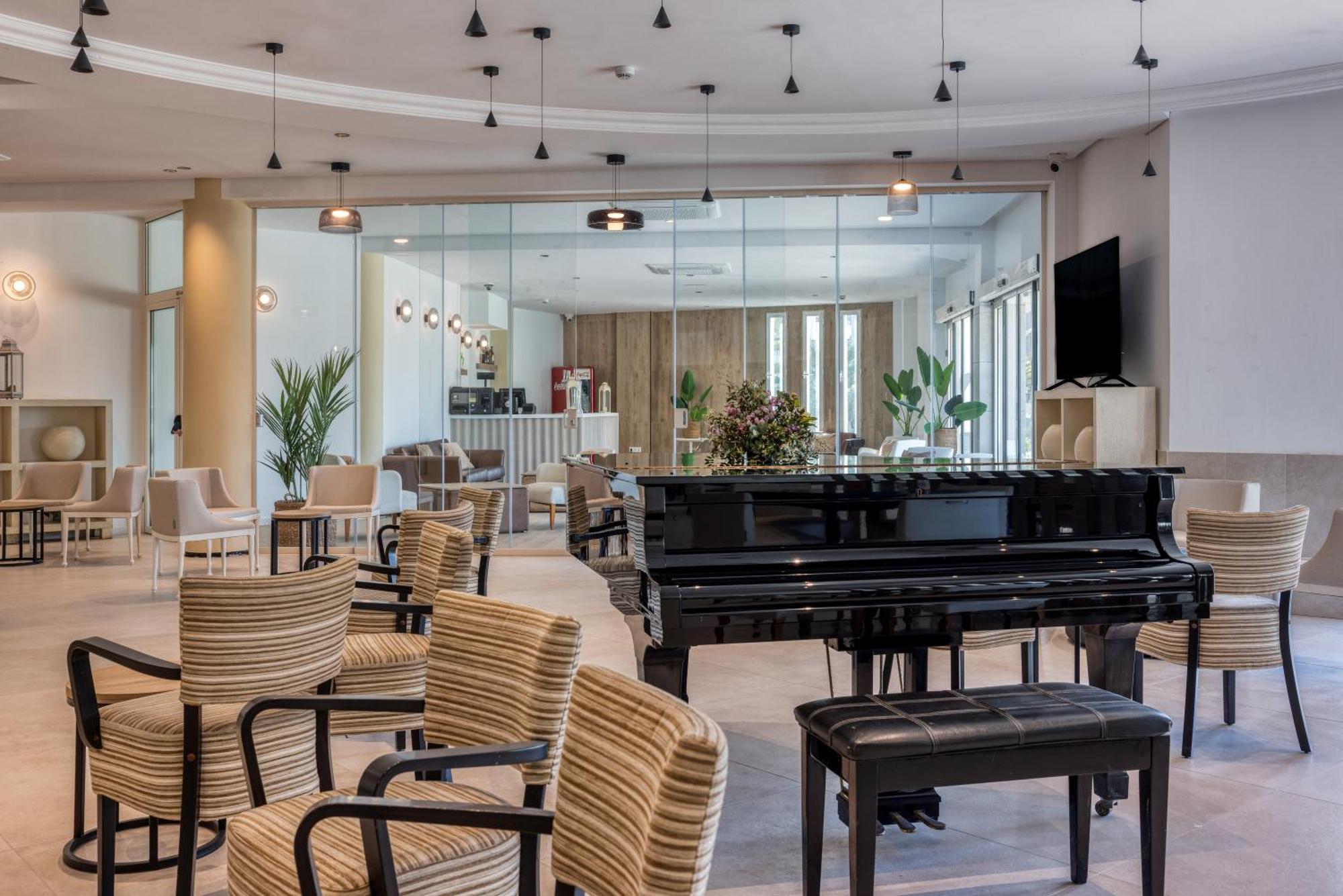 Hotel Ohtels Gran 4*