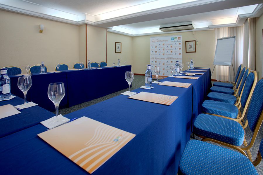 Hotel Ohtels Gran 4*